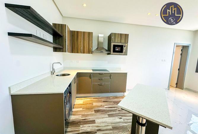 966238 - Property Image 2