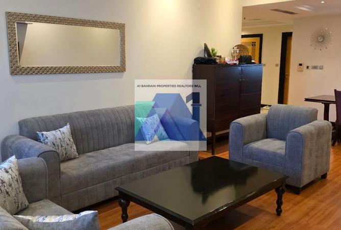 975704 - Property Image 3