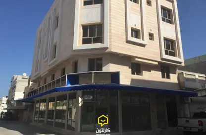 عمارة بالكامل - 8 غرف نوم - 7 حمامات للبيع في قلالي - المحرق