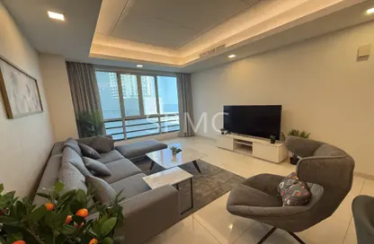 Apartment - 2 Bedrooms - 3 Bathrooms for rent in Al Juffair - Capital Governorate