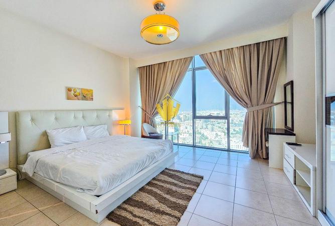 984921 - Property Image 2