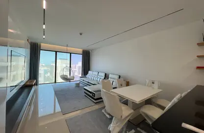 Apartment - 2 Bedrooms - 3 Bathrooms for rent in Reef Island - Capital Governorate