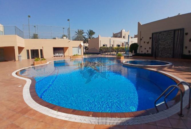 905067 - Property Image 3