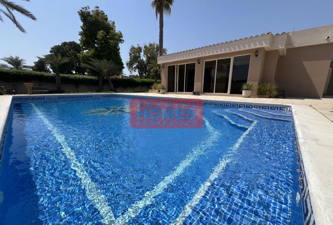 957611 - Property Image 2