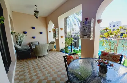 فيلا - 2 غرف نوم - 3 حمامات للايجار في مدينة المرسى - أمواج - المحرق