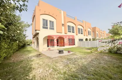 فيلا - 4 غرف نوم - 4 حمامات للايجار في الجسرة - المحافظة الشمالية