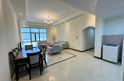 Apartment - 3 Bedrooms - 3 Bathrooms for rent in Al Juffair - Capital Governorate