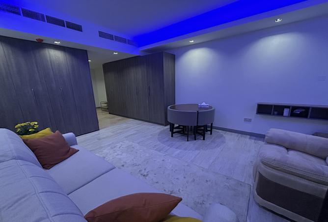 953158 - Property Image 2
