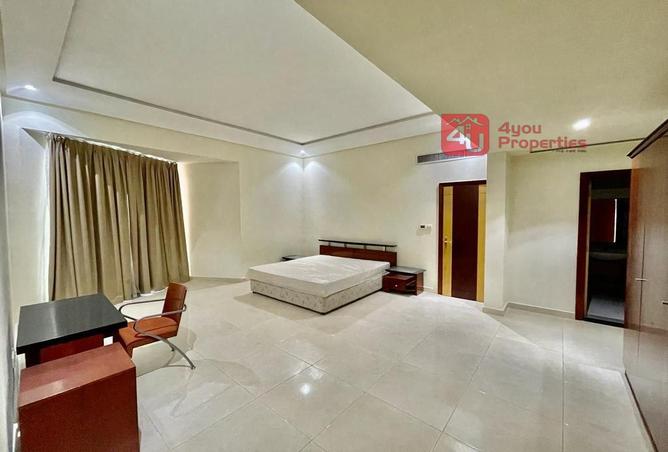 961757 - Property Image 2