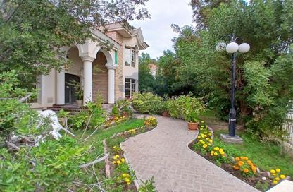Villa - 5 Bedrooms - 5 Bathrooms for rent in Saar - Northern Governorate