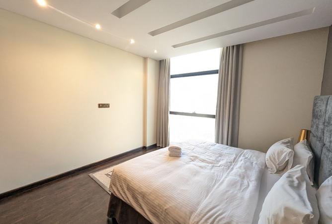 985598 - Property Main Image