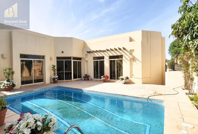 952666 - Property Image 2