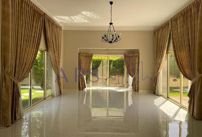 940854 - Property Main Image