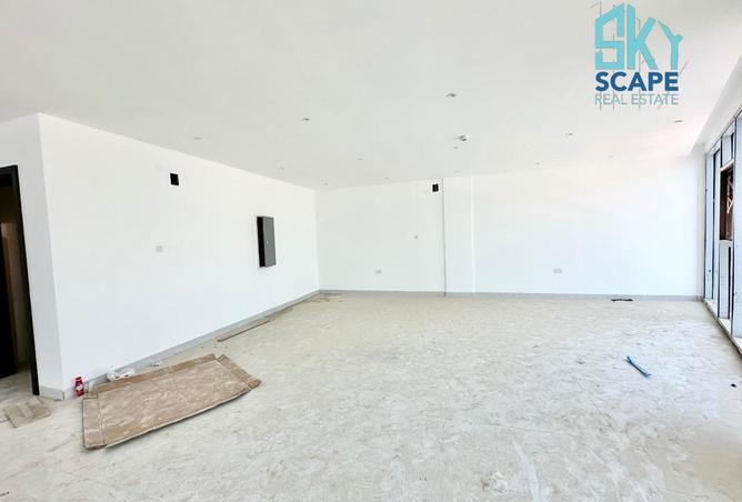 970462 - Property Image 2