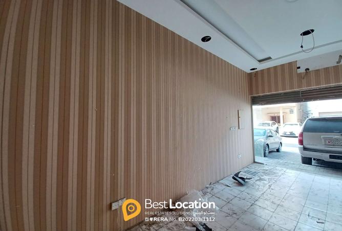 922484 - Property Image 3