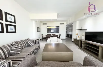 Apartment - 2 Bedrooms - 2 Bathrooms for rent in Al Juffair - Capital Governorate