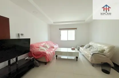 Apartment - 2 Bedrooms - 2 Bathrooms for rent in Hidd - Muharraq Governorate