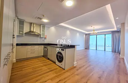 Apartment - 2 Bedrooms - 2 Bathrooms for rent in Reef Island - Capital Governorate