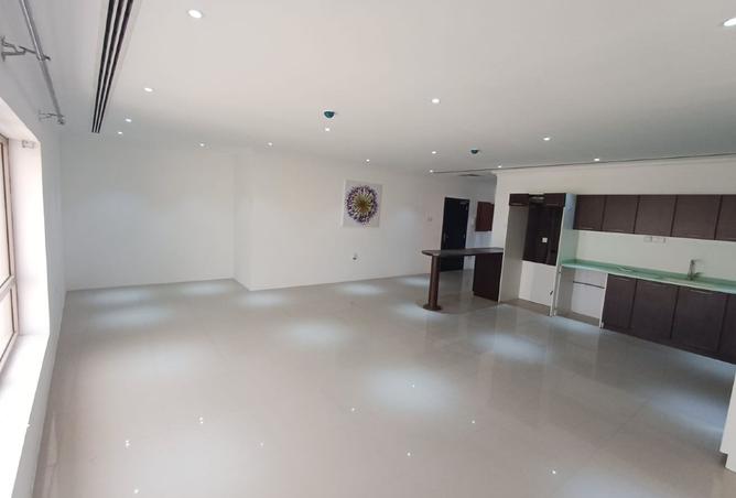 975683 - Property Main Image