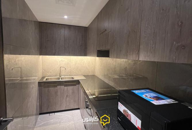 919108 - Property Image 3