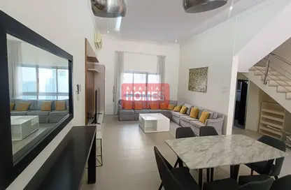 Villa - 4 Bedrooms - 5 Bathrooms for rent in Arad - Muharraq Governorate