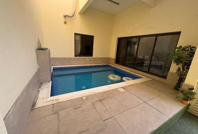 968142 - Property Image 3