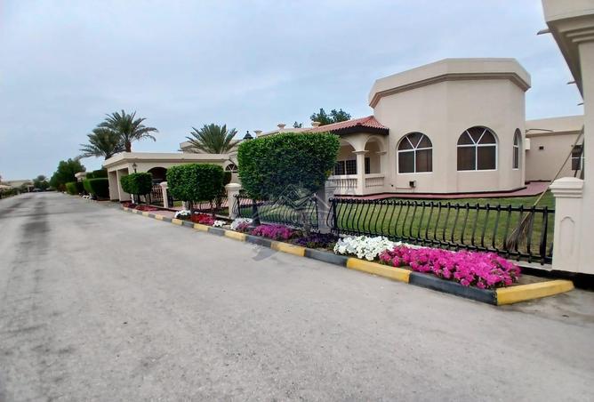 896968 - Property Image 2