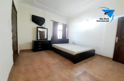 Apartment - 2 Bedrooms - 2 Bathrooms for rent in Um Al Hasam - Manama - Capital Governorate