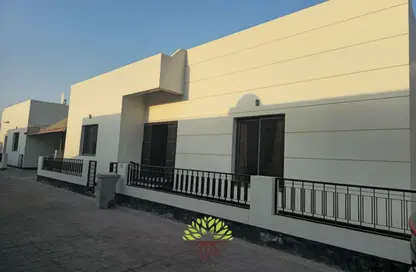 Villa - 3 Bedrooms - 3 Bathrooms for rent in Janabiya - Northern Governorate