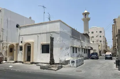 Villa - 7+ Bedrooms - 7+ Bathrooms for rent in Riffa - Southern Governorate