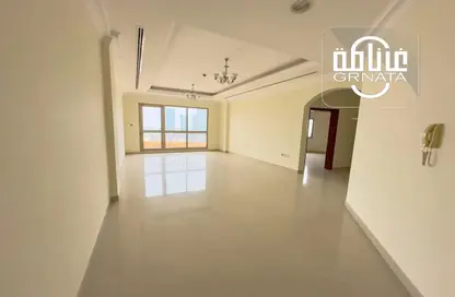Apartment - 2 Bedrooms - 3 Bathrooms for rent in Seef - Capital Governorate