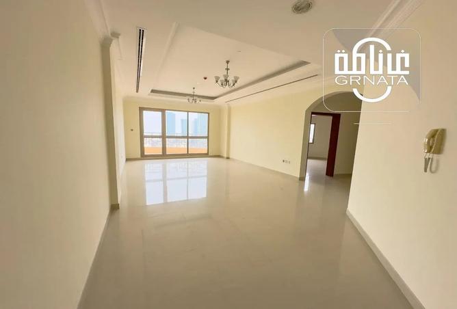 957151 - Property Main Image