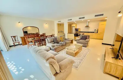 Apartment - 4 Bedrooms - 5 Bathrooms for rent in Amwaj Avenue - Amwaj Islands - Muharraq Governorate