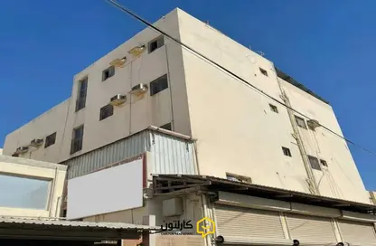 سكن الموظفين - استوديو - 8 حمامات للايجار في سترة - المحافظة الوسطى