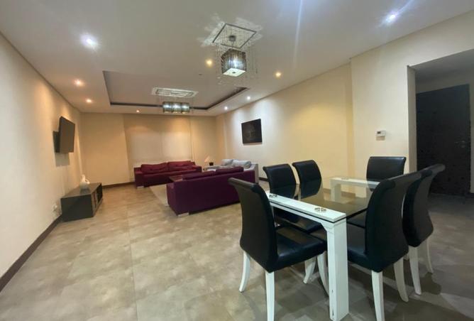 952339 - Property Image 2