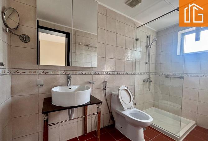 982088 - Property Image 2