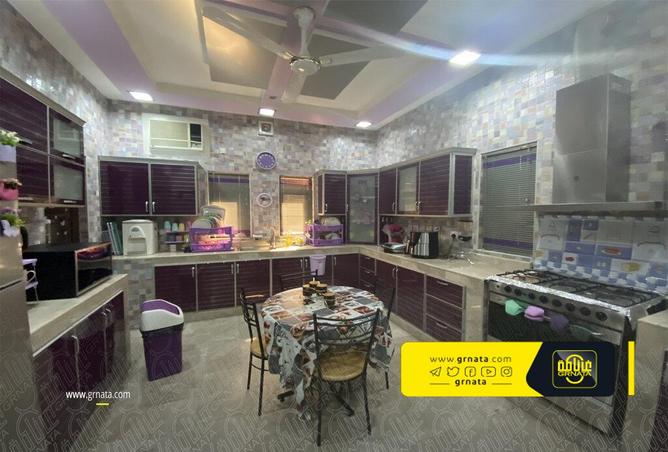 703845 - Property Image 2