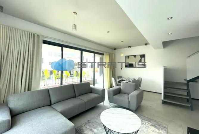 987866 - Property Image 3