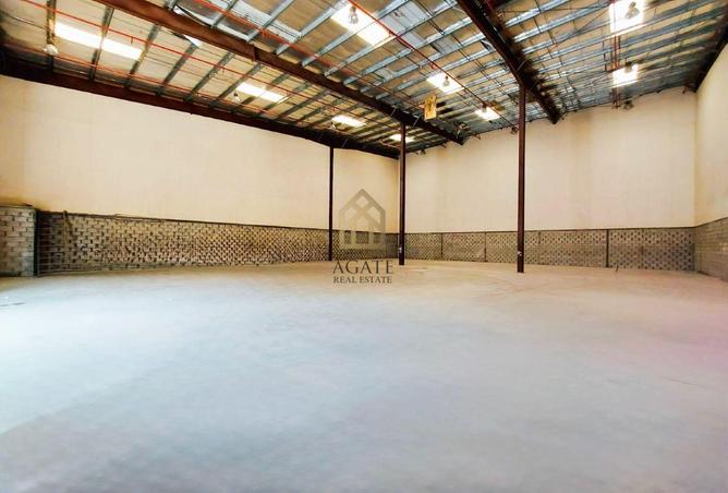 981694 - Property Image 2