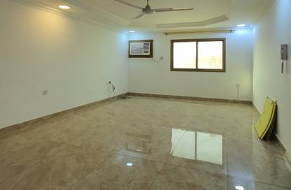 Apartment - 2 Bedrooms - 2 Bathrooms for rent in Hidd - Muharraq Governorate