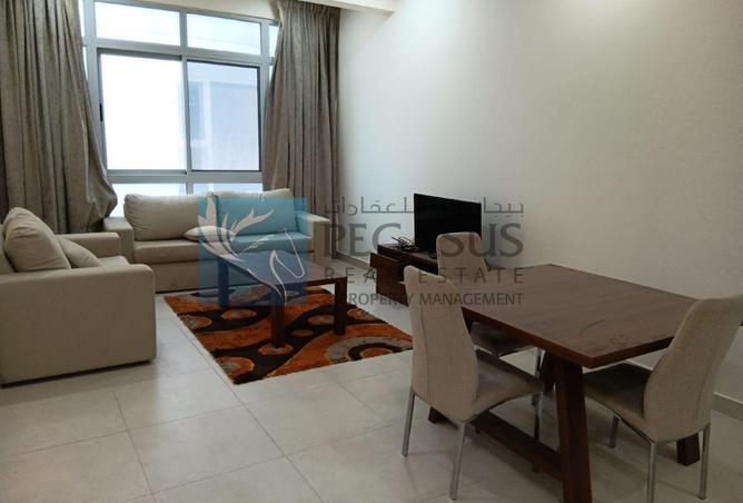 976145 - Property Image 2