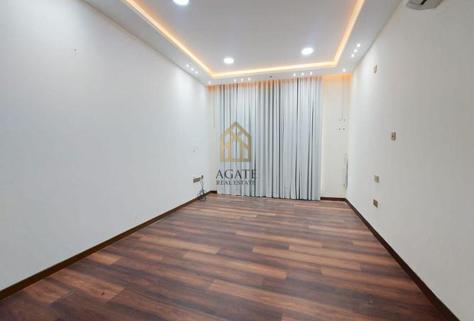 958501 - Property Main Image