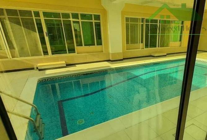 726152 - Property Image 2