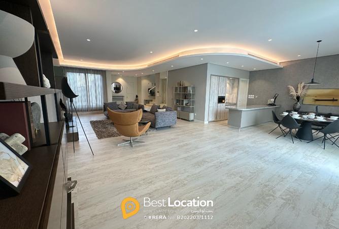 913188 - Property Image 3