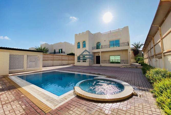 982613 - Property Main Image