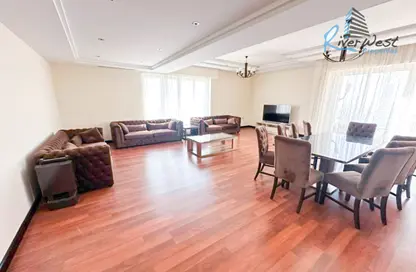 Apartment - 4 Bedrooms - 5 Bathrooms for sale in Abraj Al Lulu - Manama - Capital Governorate