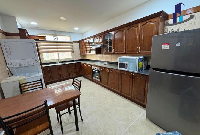 963762 - Property Image 2