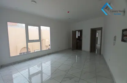 Apartment - 3 Bedrooms - 2 Bathrooms for rent in Alhajiyat - Riffa - Southern Governorate