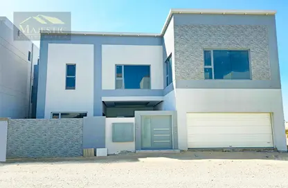 Villa - 4 Bedrooms - 5 Bathrooms for sale in Saraya 2 - Bu Quwah - Northern Governorate
