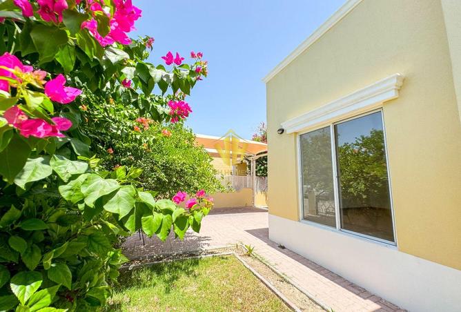 983532 - Property Image 3